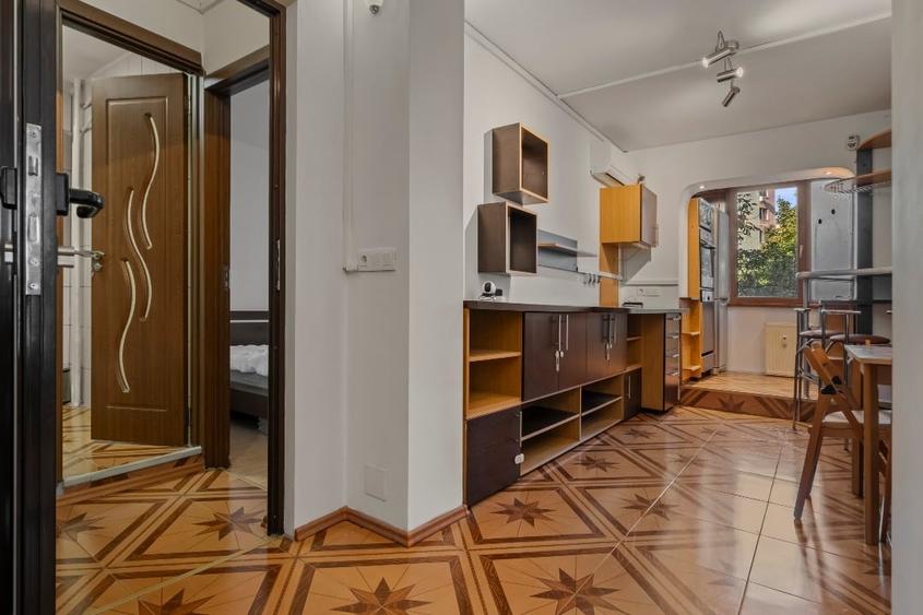 4 camere, 80,9 mp utili + balcon, Str. Oteșani - Zona Piata Obor - 8