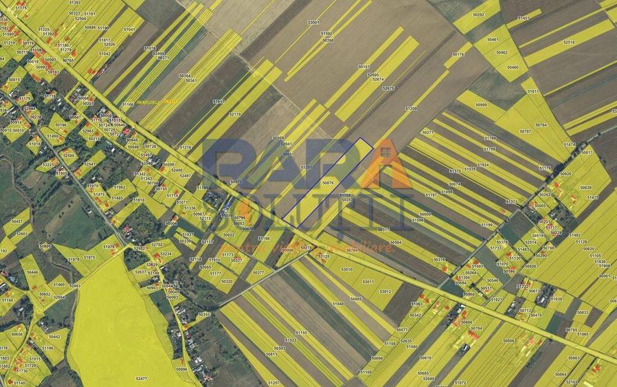 17900 mp teren - la 4,5 km de autostrada A7 - 3