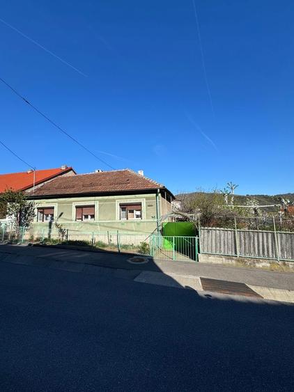 Casa de vanzare!! - 1