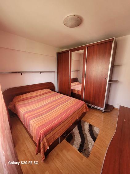 Calea Crangasi, 3 camere , 600 E, negociabil - 2
