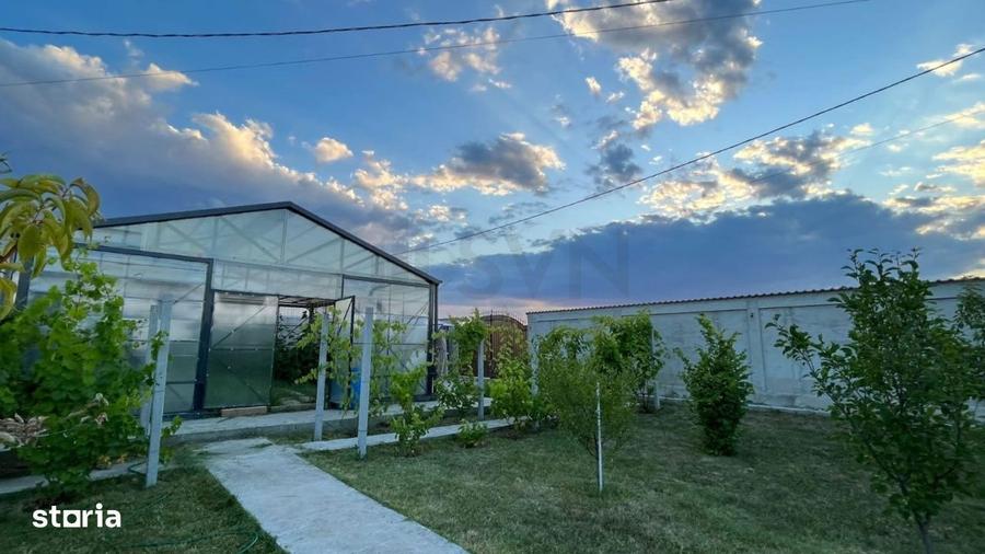 Teren parcelabil imprejmuit in cartier exclusivist Racari - 1