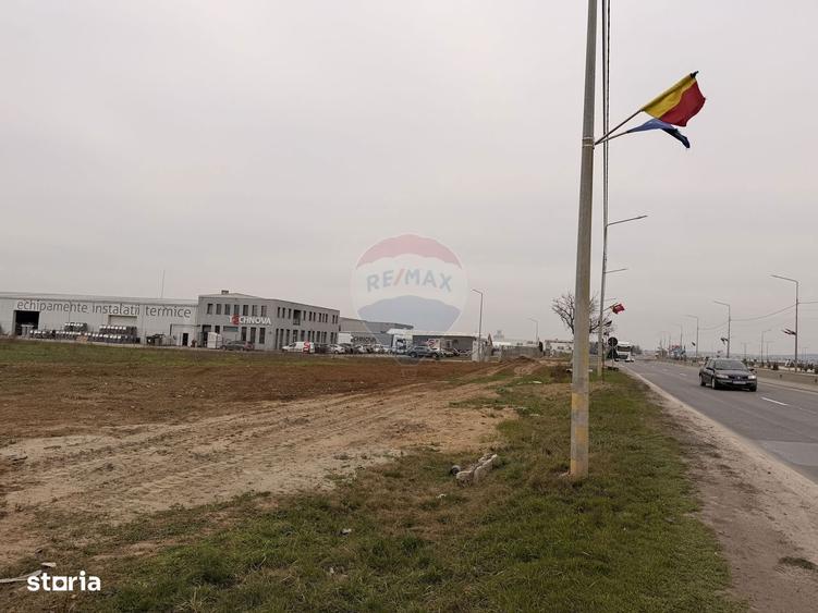 Teren 7,868mp, Aeroportul Oradea / DN E71/viitorul sens giratoriu - 7