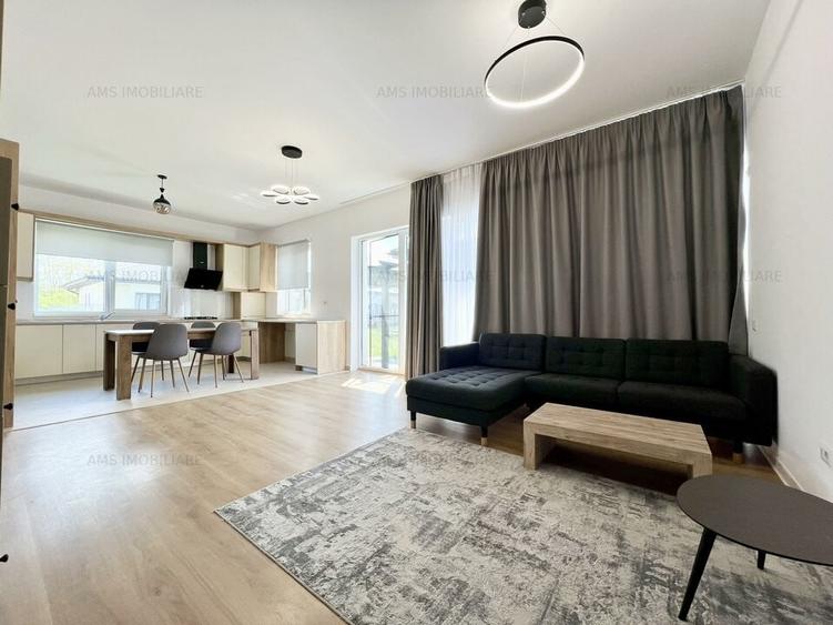 SUPERB / GRADINA GENEROASA / LOC PARCARE - 1