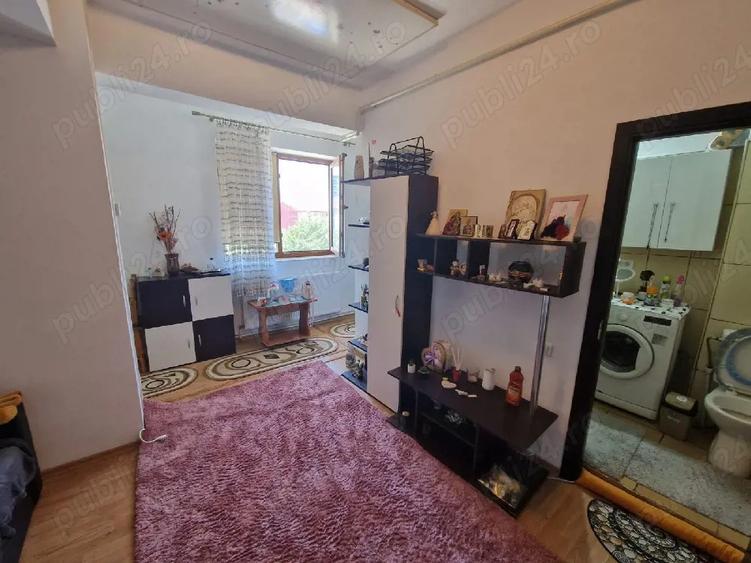 Inchiriez apartament - 1