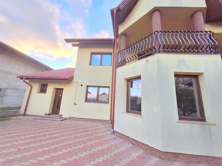 Casa P+1+M, 6 camere, garaj, beci, Nicoale Balcescu - 43