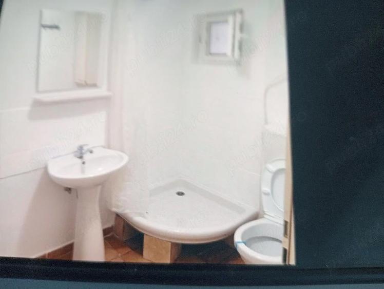 inchiriez spa?iu de locuit - 4