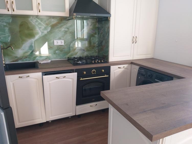 BANEASA LAC-PETROM CITY, 3 CAMERE, BUCATARIA MOBILATA, TERASA, PARCARE SUBTERANA - 1