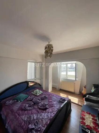 Apartament de vanzare, cu 2 camere, 45 mp, etaj 7, zona ultracentrala Apartament de vanzare, cu 2 camere, 45 mp, etaj 7, zona ultracentrala