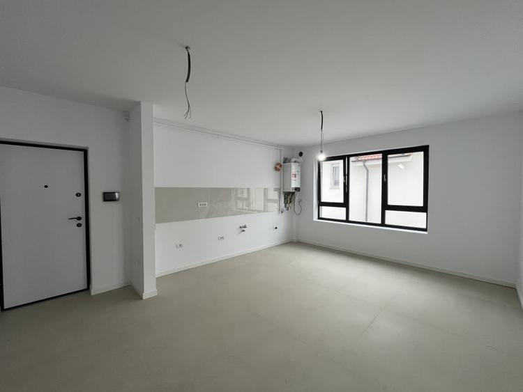 CALITATE GARANTATA, ASFALT, APARTAMENTE CU 2 CAMERE - 5