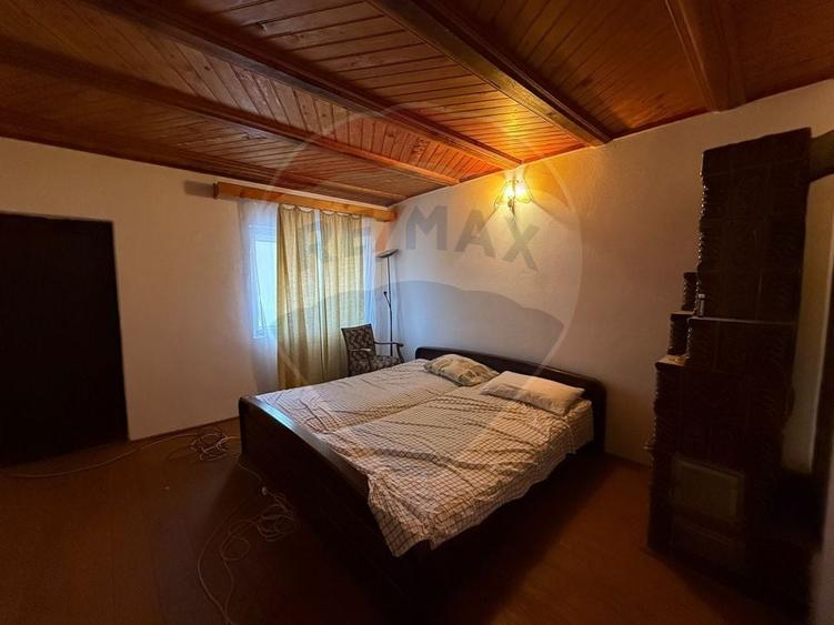 Casă / Vilă cu 6 camere de vânzare - 17