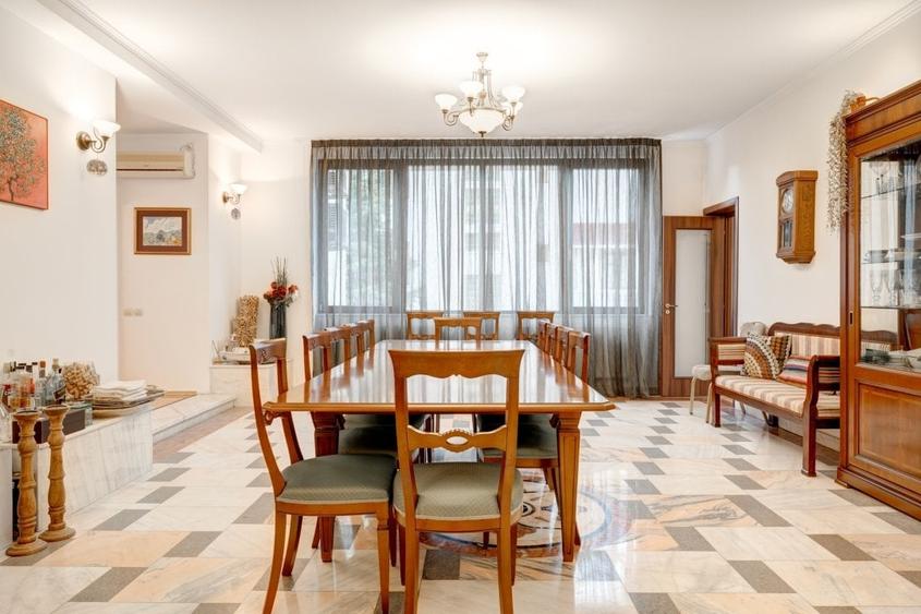 Vila exclusivista in Baneasa – teren 3.718 mp, suprafata desfasurata 1.750 mp - 28