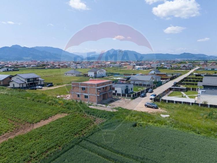 Intreg duplex de vanzare in cartier Izvor, Brasov - 6