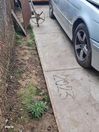 Vand vie cu anexe construite - 6