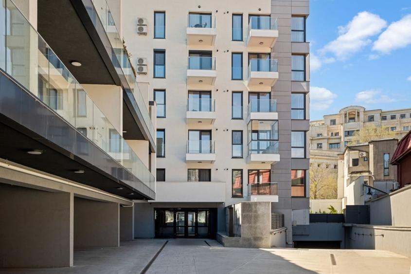 VANZARE APARTAMENT 4 CAMERE UNIRII-CASA POPORULUI-COMISION 0% - 2