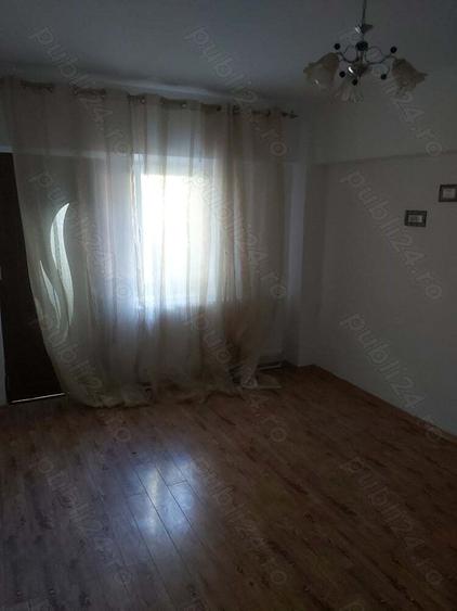 Vind apartament Panciu - 2