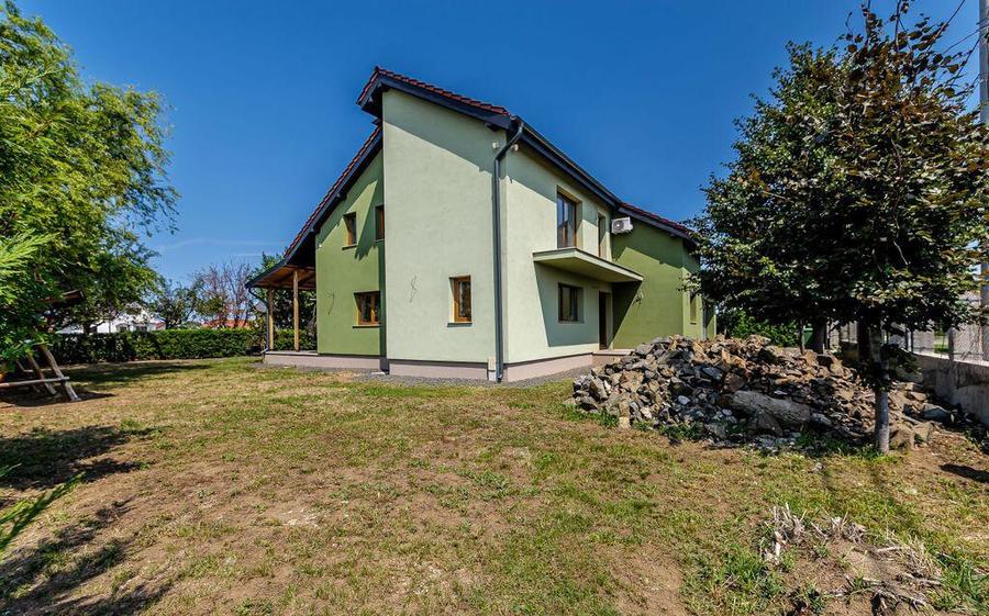 REDUCERE Casa noua, spa?ioasa, in cartierul reziden?... - 9