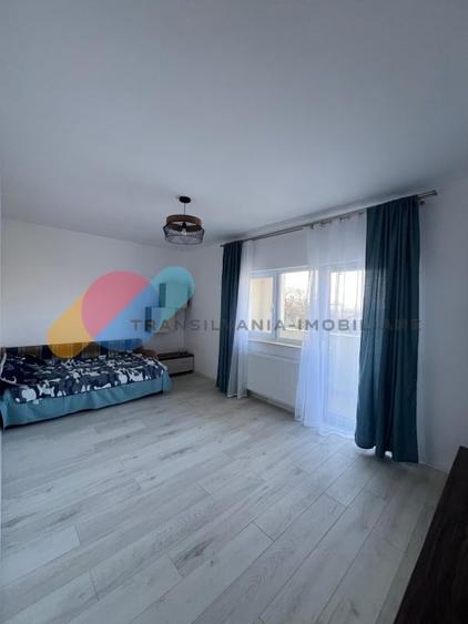 Apartament 35 mp, mobilat, utilat, parcare inclusa-Apahida - 1