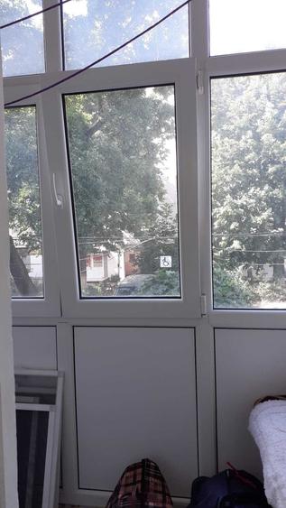 Apartament cu 3 camere decomandat în Sud