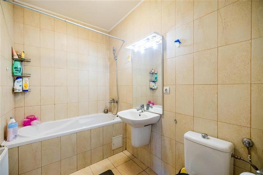 3D& Film! Decomandat, etaj2, terasa, parcare, Central, Brasov - 8