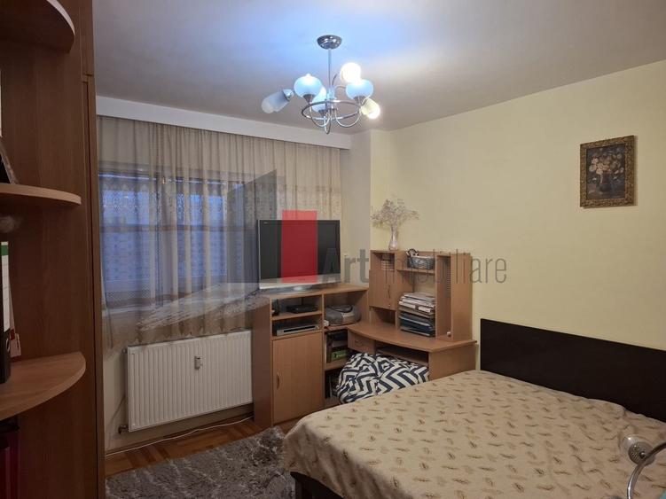 Apartam 3 camere, SD, et.9/10, Piața Sălăjan - 4