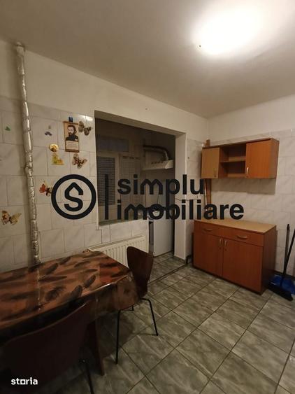 2 camere, centrala termica, Craiovita Noua- 83 000 Euro - 2