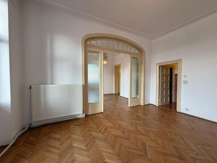 DE VÂNZARE APARTAMENT 3 CAMERE | VILĂ INTERBELICĂ | CENTRALĂ | CALEA CĂLĂRAȘI - 1