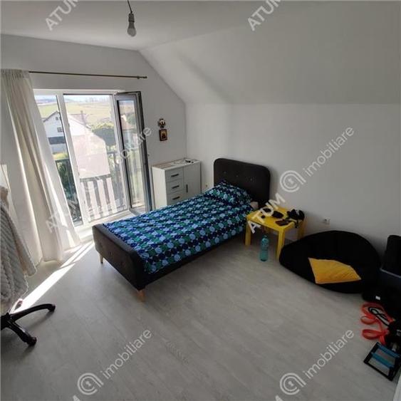 Casa cu 4 camere decomandate si gradina in zona Bavaria in Sibiu - 9