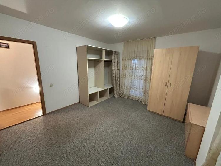 Apartament 3 camere - zona Tolstoi - 8