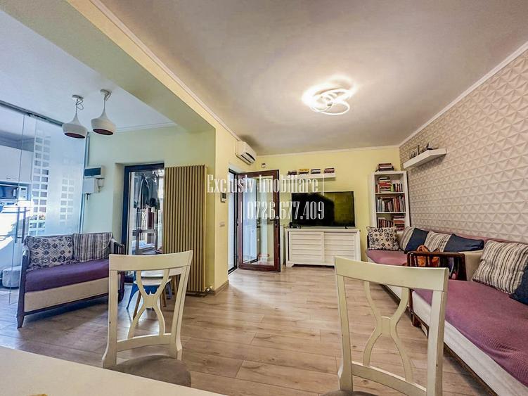 Casa cu 5 camere - centrala pe gaz si loc de parcare - zona Trocadero - 1