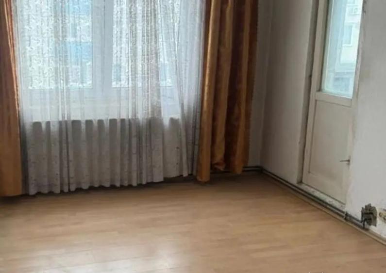 3 camere Decomandat 65 mp, Strada Modoran Ene - 1