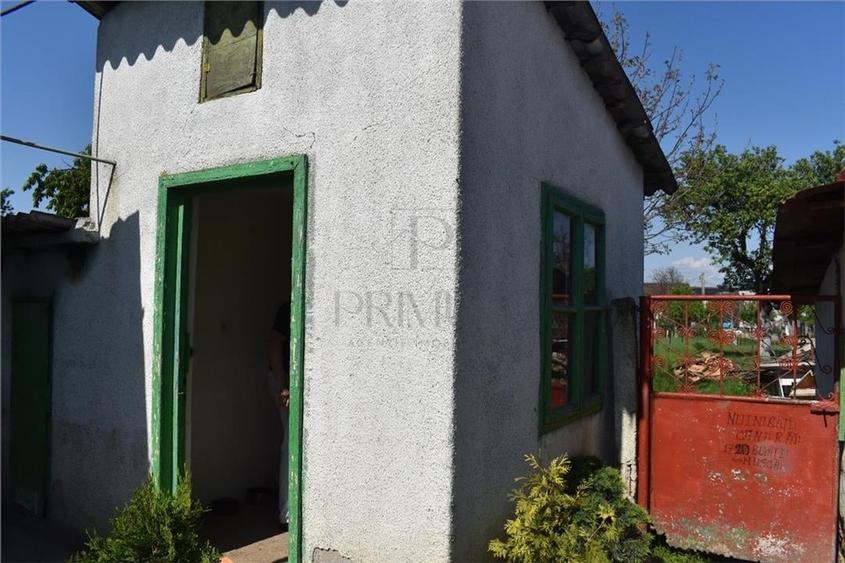 Casa caramida plus o casa de vaiuga - teren generos 1400 mp - doua fronturi stra - 5