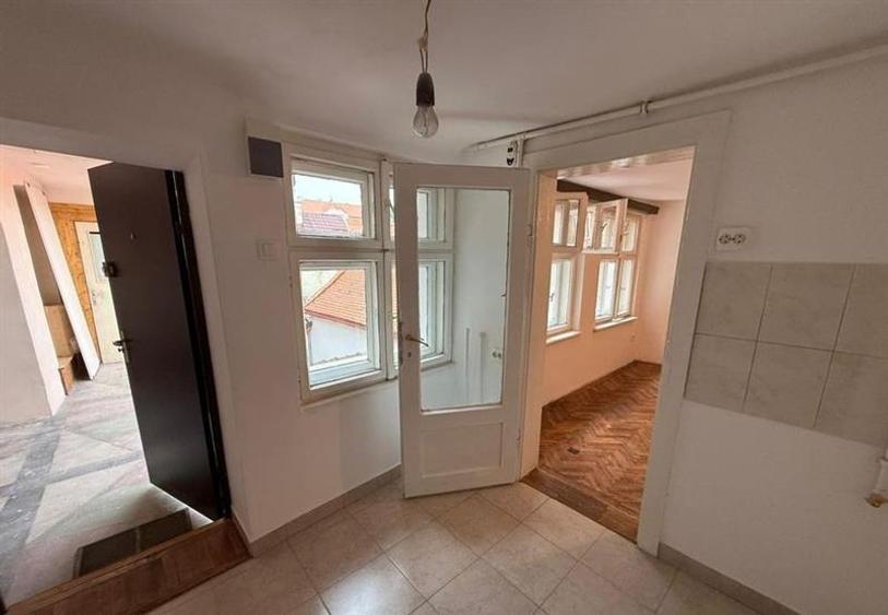 Cu terasa, Centrul istoric, Brasov - 4