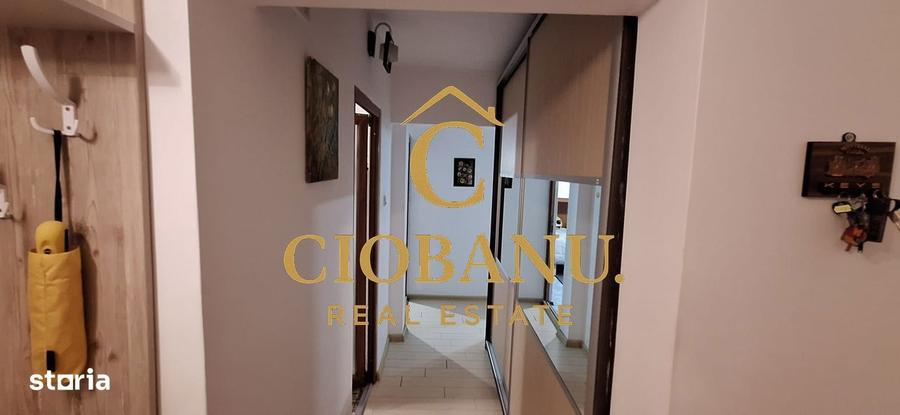 Apartament etaj 3/8 decomandat zona 1 Mai-Sara de vanzare - 9
