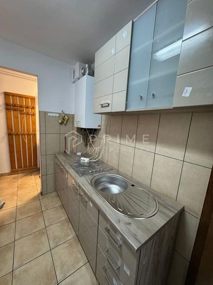 Vă prezentăm 2 camere, confort și acces rapid UMFST - 4