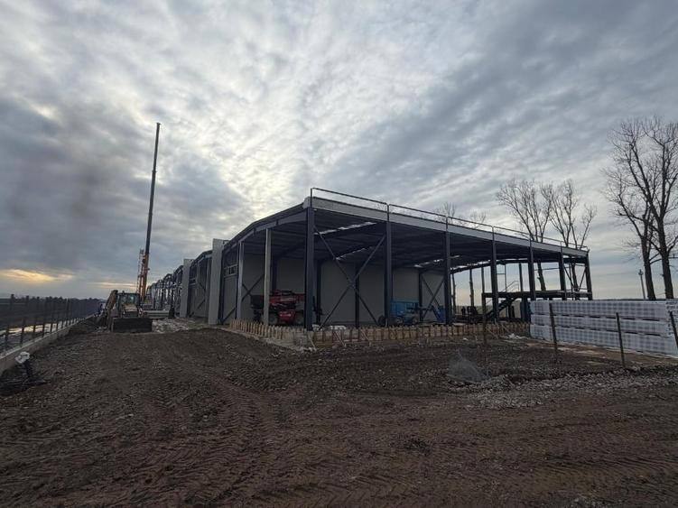 Hala / Depozit de Vanzare Afumati DN2 - 540mp - Acces A0, A3 si Doraly - 1