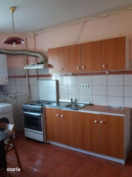 Apartament cu 3 camere în Sâncraiu