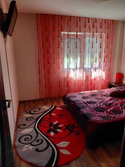 Inchiriez apartament in Nufarul 3 Camere - 3