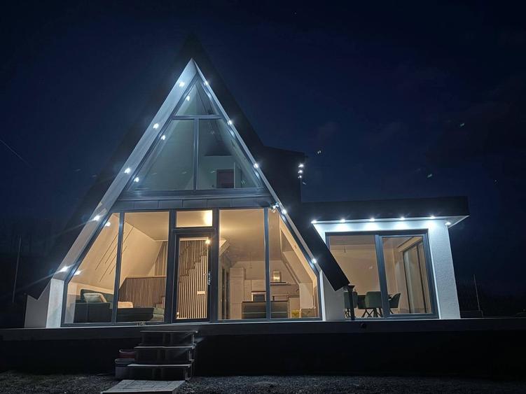 Vand Casa tip A-frame - 6