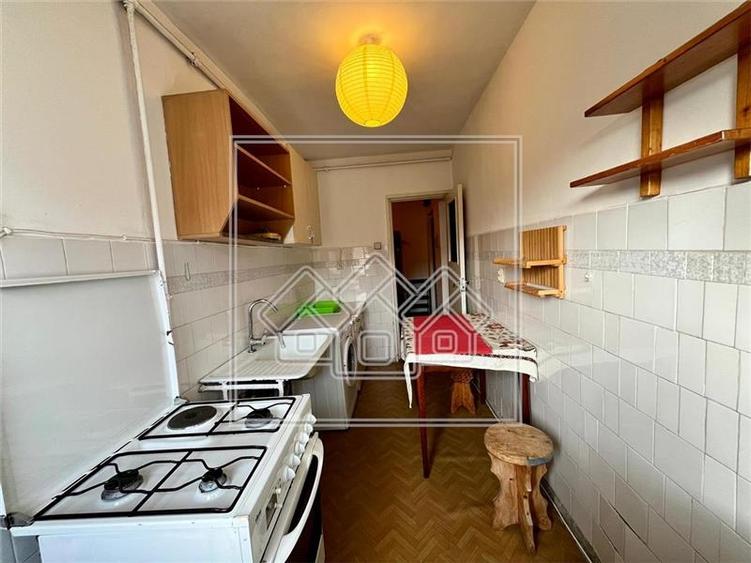 Apartament de vanzare in Sibiu - 2 camere - bloc cu lift - 9