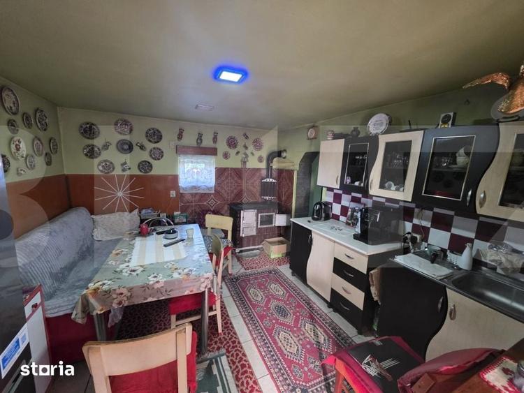 Casă cu 3 camere cu Teren 4669 Mp în Moacșa