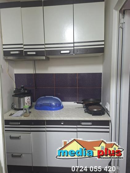 De vanzare garsonieră, parter-Aviatiei - 5