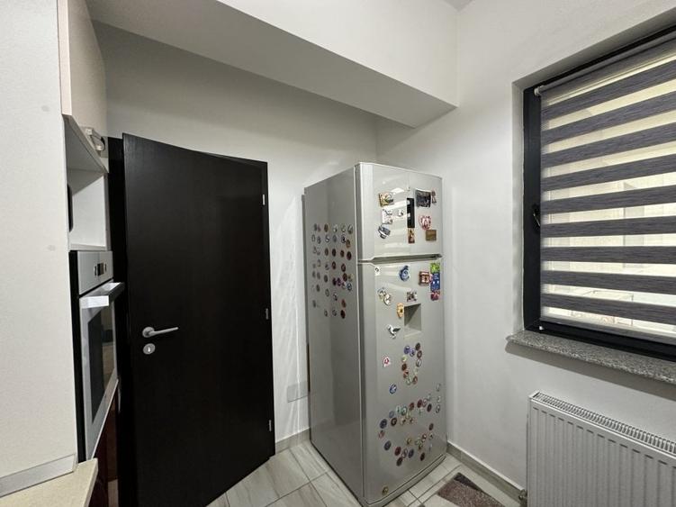 Apartament cu 2 camere, etajul 1/10, zona Nicolina - 9