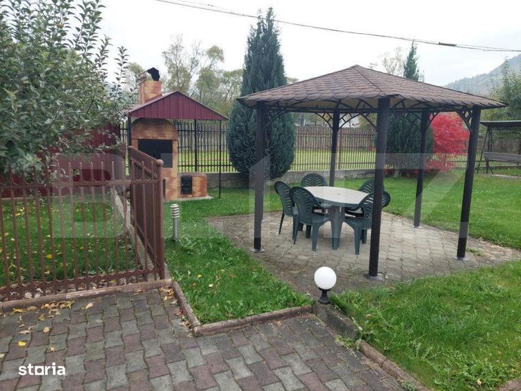 Casa de vanzare, cu 6 camere, 300 mp, spatioasa, in Campulung Moldoven - 8
