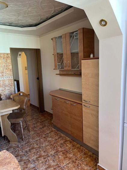Inchiriez apartament cu 2 camere - 8