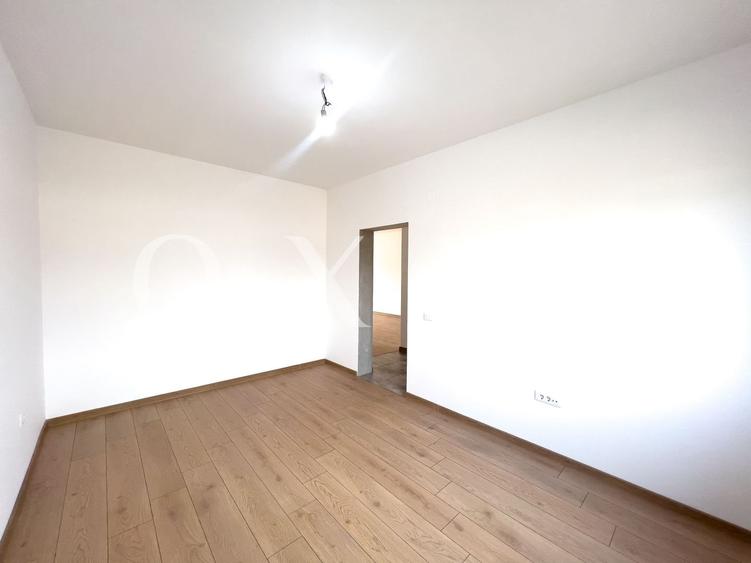 OX715 Valery 3 - aproape de principala - 6