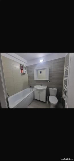 Inchiriez apartament 3 camere, decomandat Zona Dacia - 7