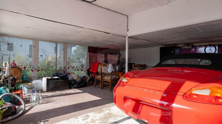Vanzare vila si spațiu comercial, gradina si garaj-zona Corbii Mari - 9