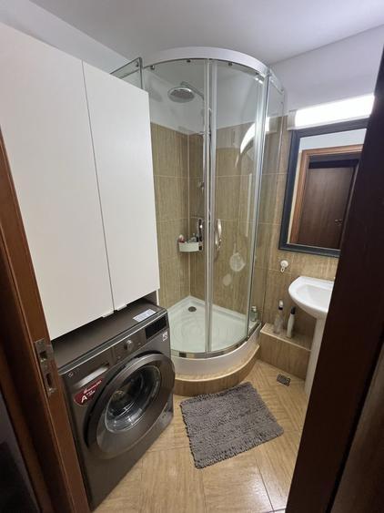 Apartament cu 2 camere decomandat, mobilat în Vitan
