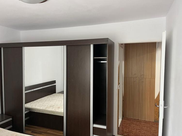 Inchiriez apartament 2 camere - 2