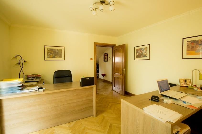 Vila S+P+1E de vanzare centru Constanta - 12